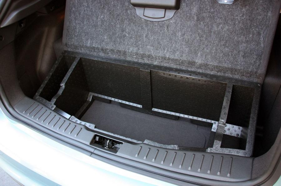  Ford Focus Electric 2011 года  (фото 96 из 131)